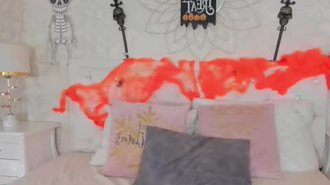 Kimberlin online show from October 31, 2025, 8:43 pm