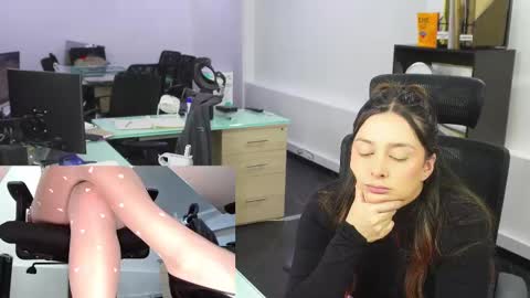 Kimberly 1200-1900 GMT-5 online show from February 21, 2025, 9:00 pm