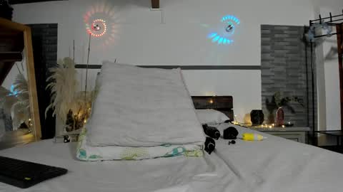 Kimberly online show from March 2, 2025, 2:43 pm