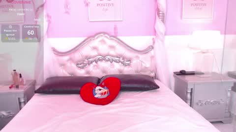 Snapshot of kimberlybale chatting on June 4, 2026, 8:37 pm online show from June 4, 2026, 8:37 pm
