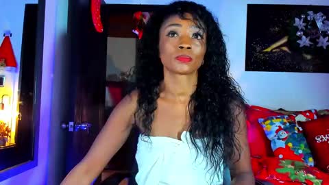 Snapshot of kimberlybanks2 chatting on December 18, 2024, 11:24 am Kimberly Banks online show from December 18, 2024, 11:24 am