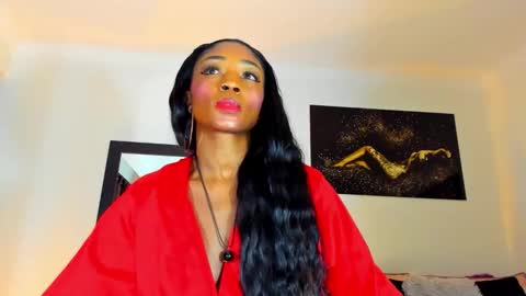 Snapshot of kimberlybanks2 chatting on November 19, 2025, 10:04 am Kimberly Banks online show from November 19, 2025, 10:04 am