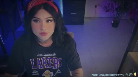 Kimberly Polizzi     online show from February 19, 2026, 2:07 am