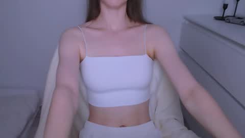 Kimberly online show from December 5, 2024, 1:06 pm