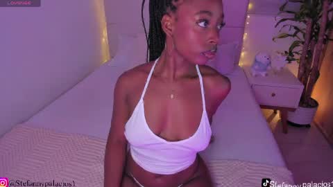 Snapshot of kimberlylenox chatting on May 6, 2026, 12:08 am Queen Kim online show from May 6, 2026, 12:08 am