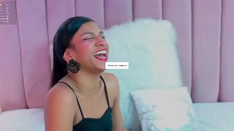 Snapshot of kimberlyn_burbano chatting on July 2, 2026, 8:04 pm Kimberlyn online show from July 2, 2026, 8:04 pm