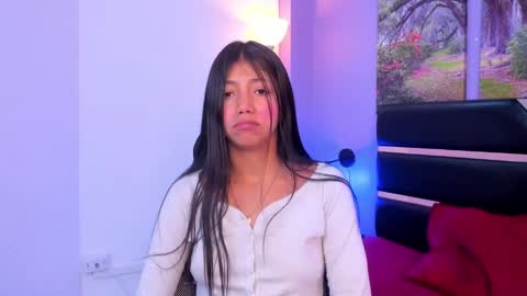 Kimberly Villalobos online show from January 18, 2025, 11:43 am