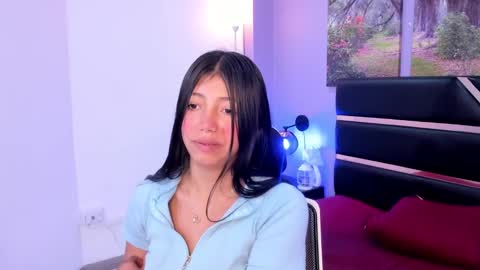 Kimberly Villalobos online show from February 12, 2025, 11:29 am