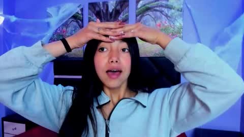 Kimberly Villalobos online show from November 4, 2025, 11:31 am