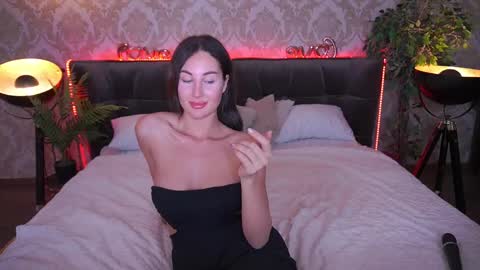 Kim online show from March 2, 2025, 2:43 pm