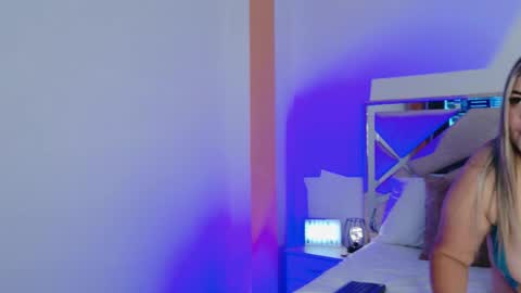 KimBrooks online show from February 25, 2026, 8:40 pm