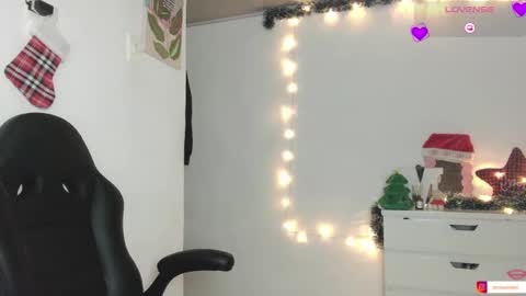 CAMI online show from December 8, 2024, 12:51 am