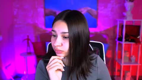 Snapshot of kimclarks chatting on October 13, 2025, 8:25 am kimclarks online show from October 13, 2025, 8:25 am