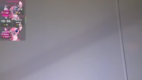 kimdessire online show from April 18, 2026, 7:07 pm