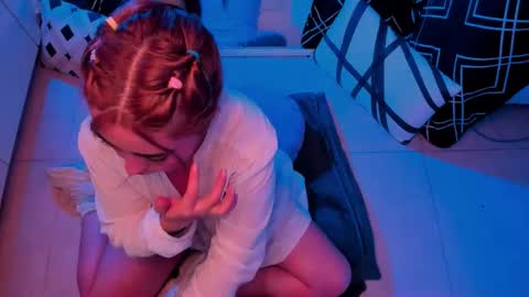 Snapshot of kimica_ chatting on March 16, 2026, 3:45 am kendall online show from March 16, 2026, 3:45 am