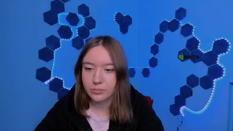 just Kimi  online show from December 19, 2025, 10:11 am