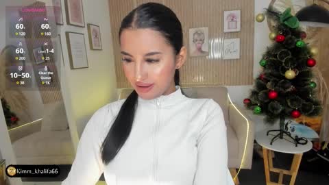 Kim  online show from January 10, 2025, 10:15 pm