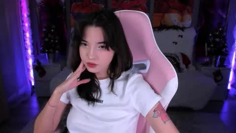 kimm wong online show from December 21, 2025, 12:45 pm