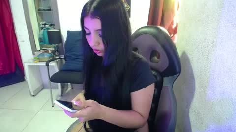 Snapshot of kimma_3 chatting on January 7, 2026, 12:18 pm Kimma online show from January 7, 2026, 12:18 pm