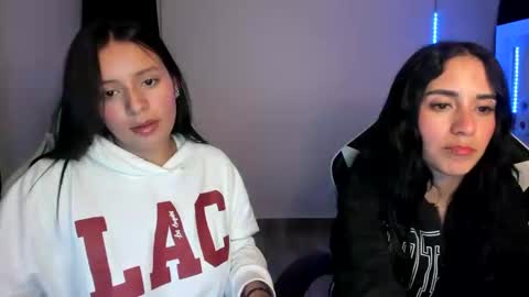 Snapshot of kimmi_foxy chatting on March 4, 2025, 1:55 am kimmi online show from March 4, 2025, 1:55 am