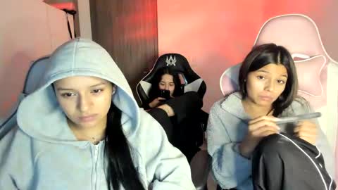 Snapshot of kimmi_foxy chatting on September 9, 2025, 11:15 pm kimmi online show from September 9, 2025, 11:15 pm