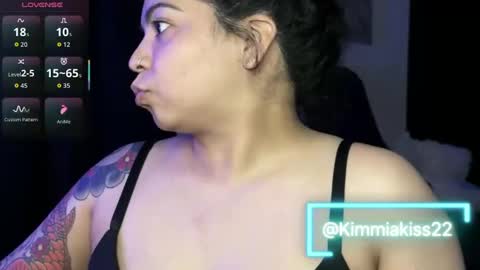 Kimmi online show from October 21, 2025, 12:44 am