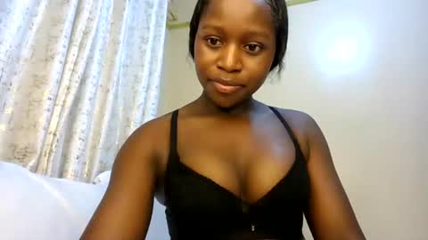 Snapshot of kimmie781948 chatting on June 18, 2026, 12:31 pm kimmie781948 online show from June 18, 2026, 12:31 pm