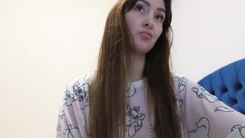 Kimmie online show from November 8, 2025, 8:29 pm