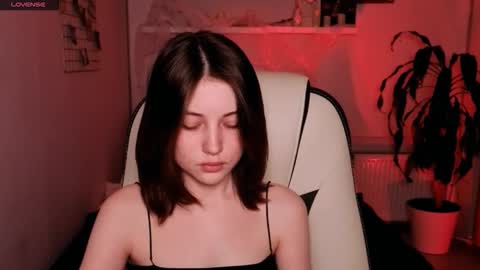  Your Kimmie  follow me  online show from November 8, 2025, 10:48 am