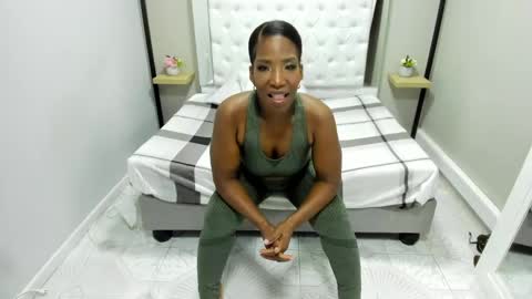 Snapshot of kimmturner chatting on January 23, 2025, 7:11 am Kim online show from January 23, 2025, 7:11 am