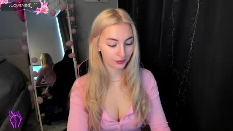 Snapshot of kimmy1_powell chatting on April 23, 2026, 4:03 am kimmy1_powell online show from April 23, 2026, 4:03 am