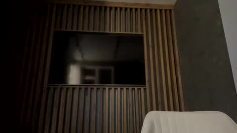 Kimmy online show from February 5, 2025, 5:31 pm