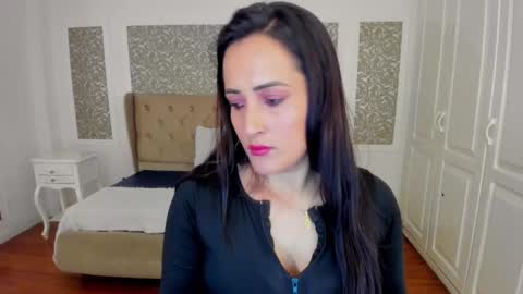 Kim online show from December 15, 2025, 7:51 pm