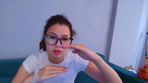 Snapshot of kimy_jina chatting on July 18, 2026, 3:22 am Kimi online show from July 18, 2026, 3:22 am