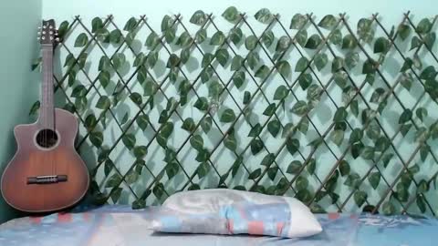 Kim and Zuka online show from February 12, 2025, 12:16 am