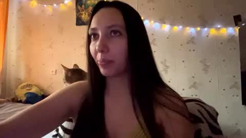 Jenny online show from June 15, 2026, 1:19 am