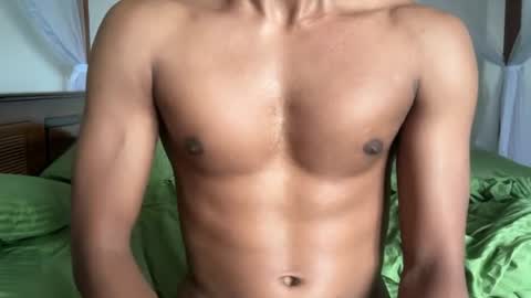 Snapshot of kinda_horny_right_now chatting on June 16, 2026, 5:32 am Isaac online show from June 16, 2026, 5:32 am