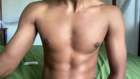 Snapshot of kinda_horny_right_now chatting on June 24, 2026, 6:34 am Isaac online show from June 24, 2026, 6:34 am
