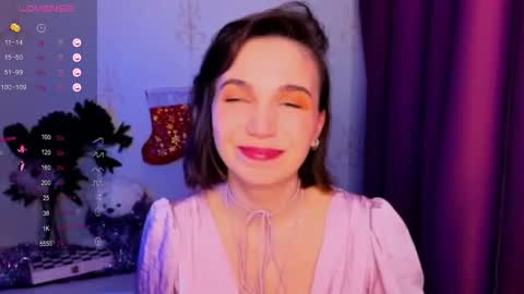 Snapshot of kindhazelhere_ chatting on December 19, 2025, 4:14 pm Hazel online show from December 19, 2025, 4:14 pm