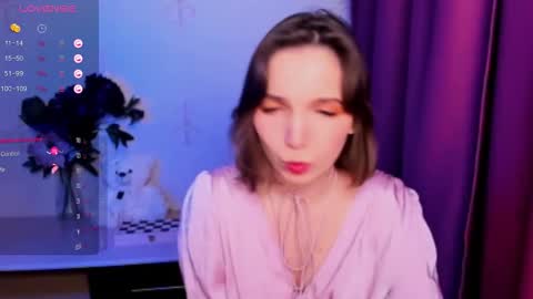 Snapshot of kindhazelhere_ chatting on January 10, 2026, 7:48 pm Hazel online show from January 10, 2026, 7:48 pm