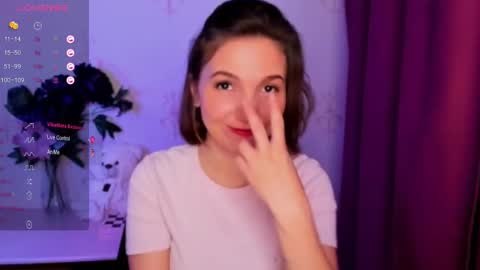 Snapshot of kindhazelhere_ chatting on January 14, 2026, 8:58 pm Hazel online show from January 14, 2026, 8:58 pm