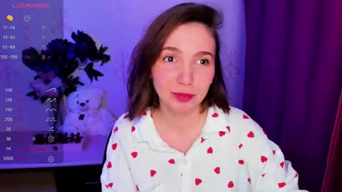 Snapshot of kindhazelhere_ chatting on February 13, 2026, 11:45 pm Hazel online show from February 13, 2026, 11:45 pm