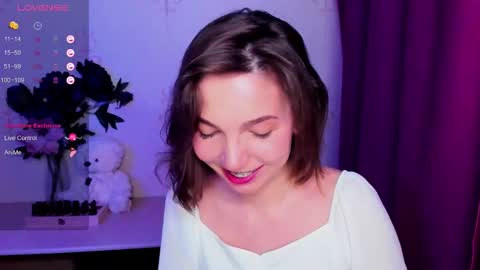 Snapshot of kindhazelhere_ chatting on February 21, 2026, 3:40 am Hazel online show from February 21, 2026, 3:40 am