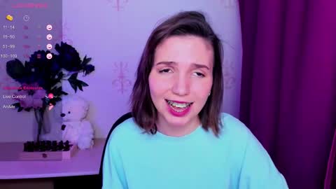 Snapshot of kindhazelhere_ chatting on February 23, 2026, 10:23 am Hazel online show from February 23, 2026, 10:23 am