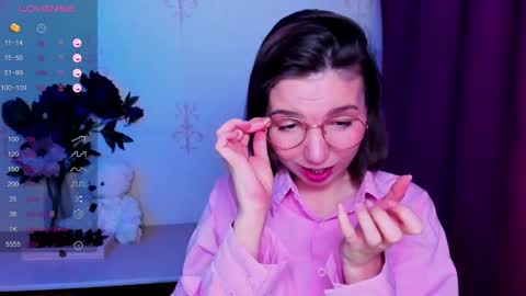 Hazel online show from March 8, 2026, 3:32 am