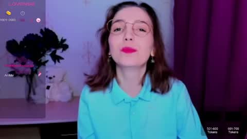 Hazel online show from May 26, 2026, 10:28 pm