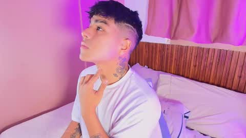 king  help me reach 100 likes online show from March 9, 2026, 9:52 pm