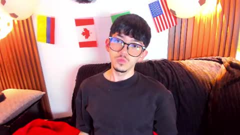 King  online show from July 6, 2026, 12:13 pm