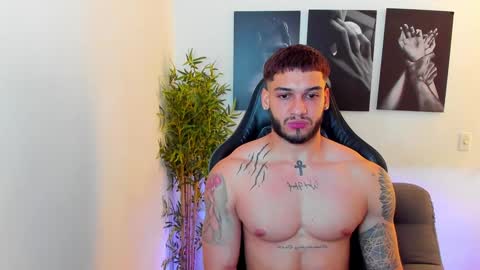 king_of_kings__ online show from January 17, 2025, 7:38 pm