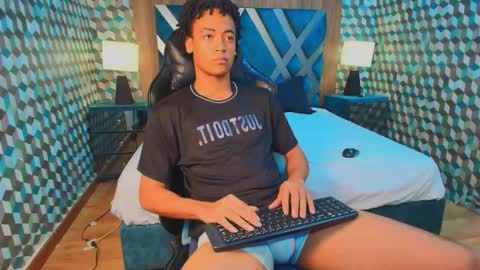 king_rodriguez online show from October 9, 2025, 9:02 pm